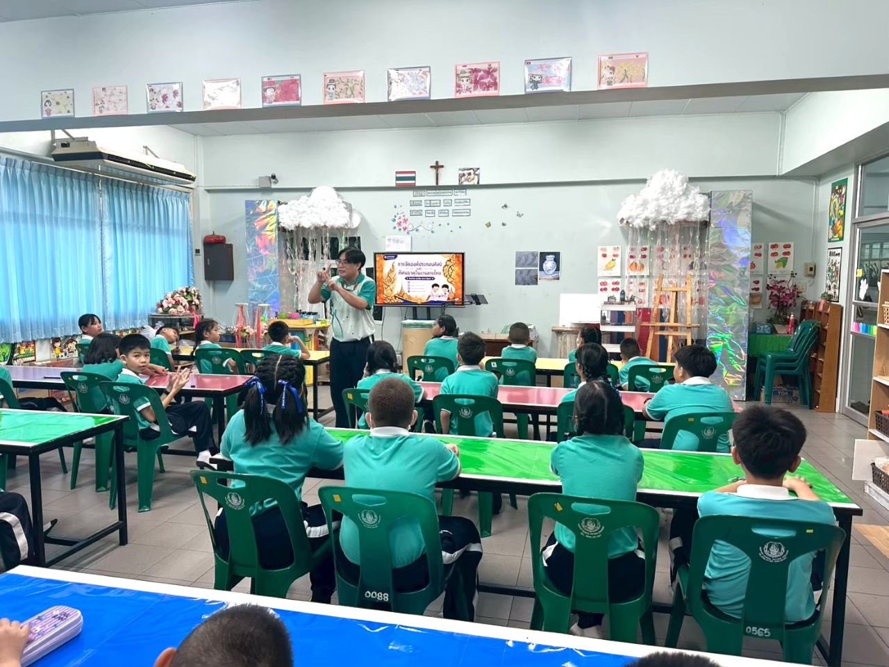 Art-Room-15.jpg