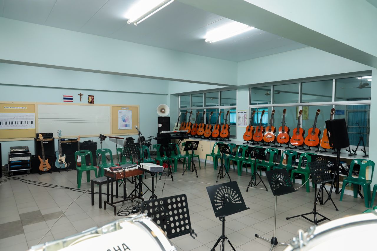 International-Music-Room-2.jpg