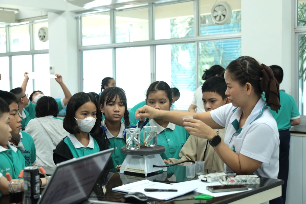 Primary-Science-Room-12.jpg