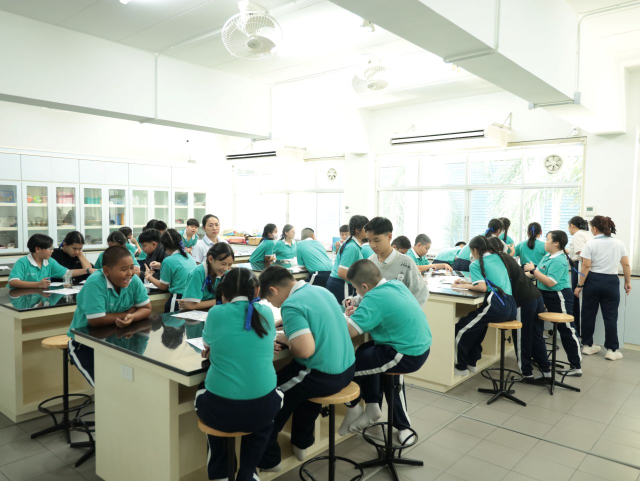 Primary-Science-Room-14.jpg