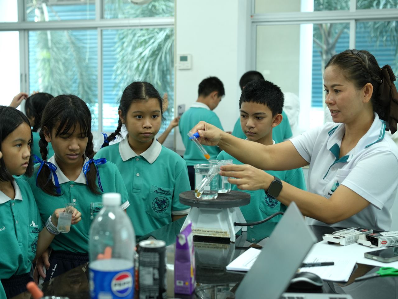 Primary-Science-Room-19.jpg