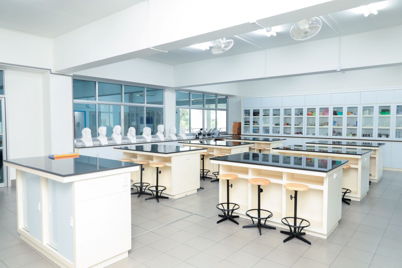Primary-Science-Room-3.jpg