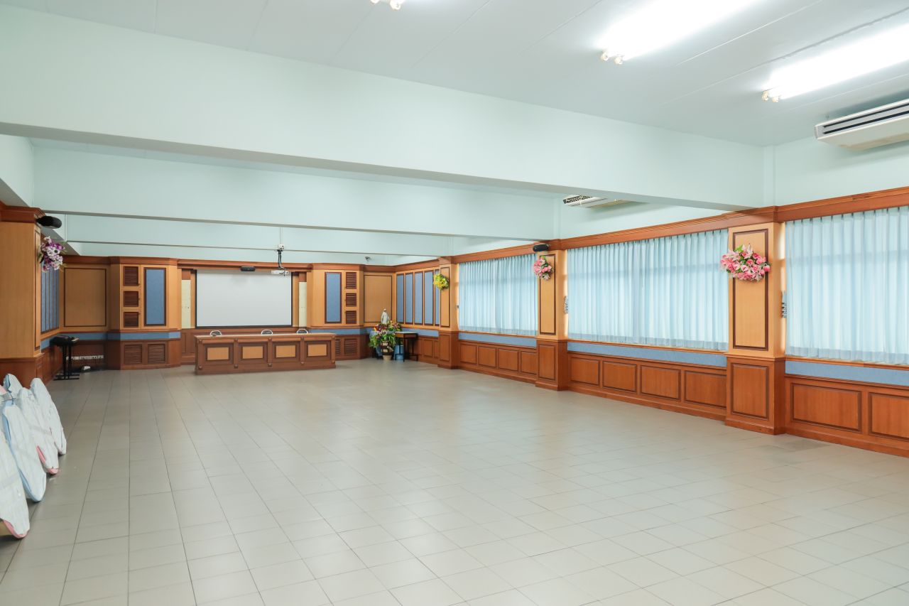 Ratchawadee-Room-4.jpg