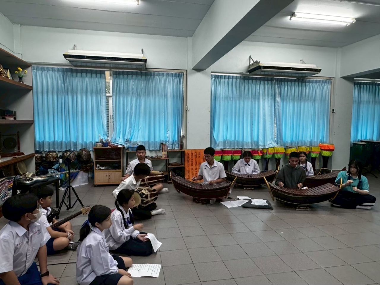 Thai-Music-Room-10.jpg
