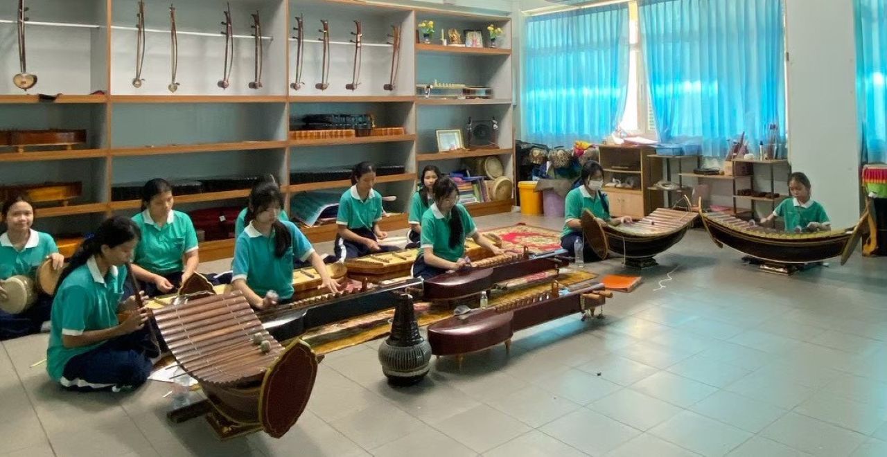 Thai-Music-Room-5.jpg