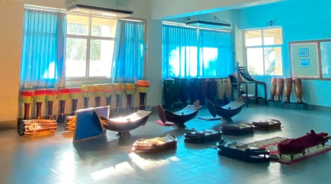 Thai-Music-Room-9.jpg