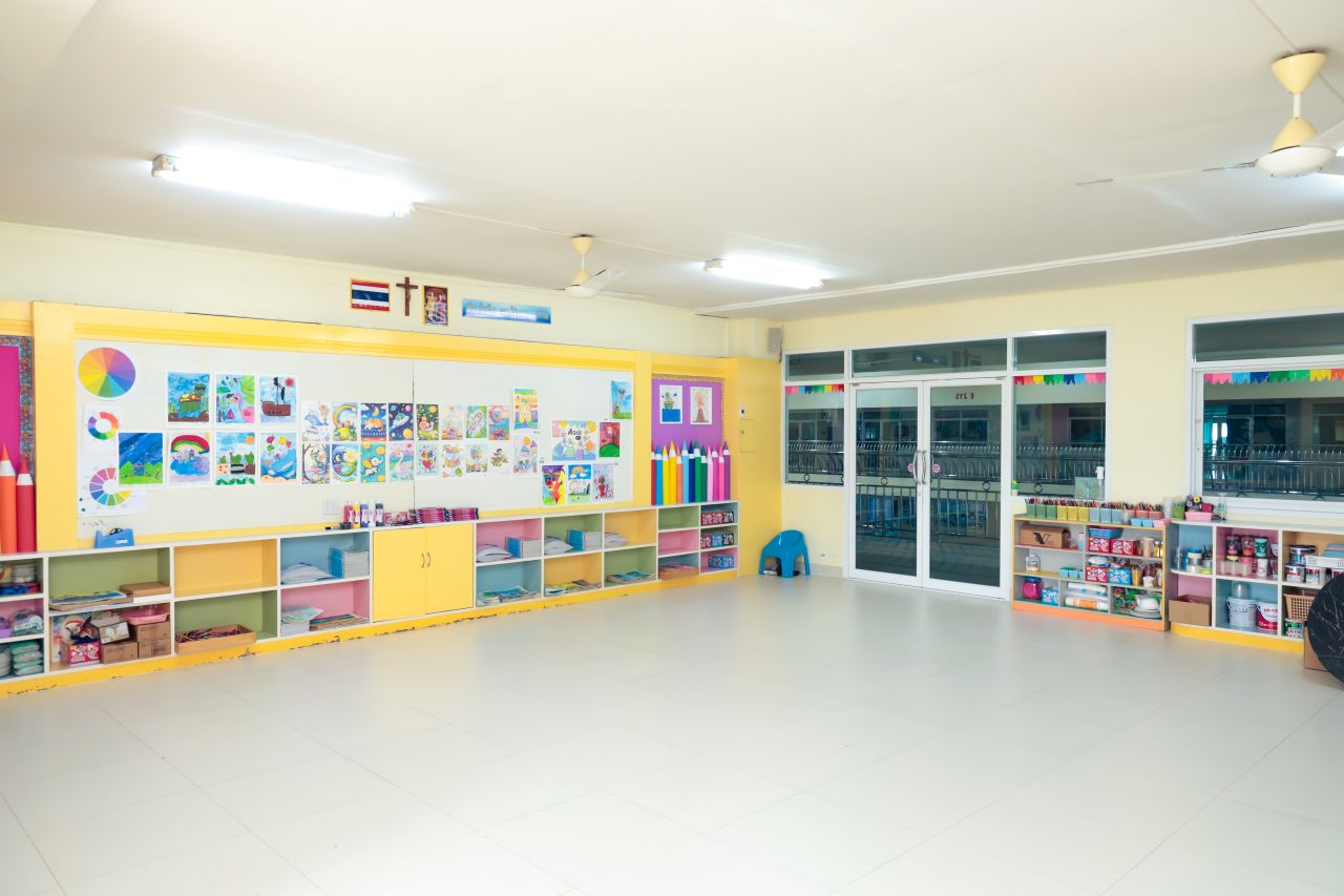 Mary-Art-Room-3.jpg