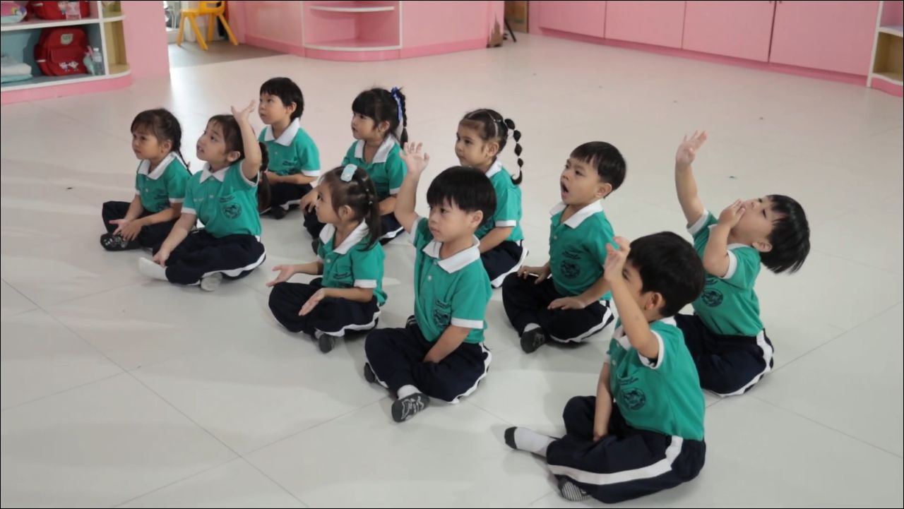 Mary-Classroom-Kor-Kai-K1-12.jpg