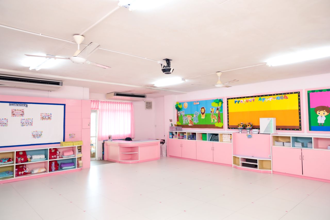 Mary-Classroom-Kor-Kai-K1-2.jpg