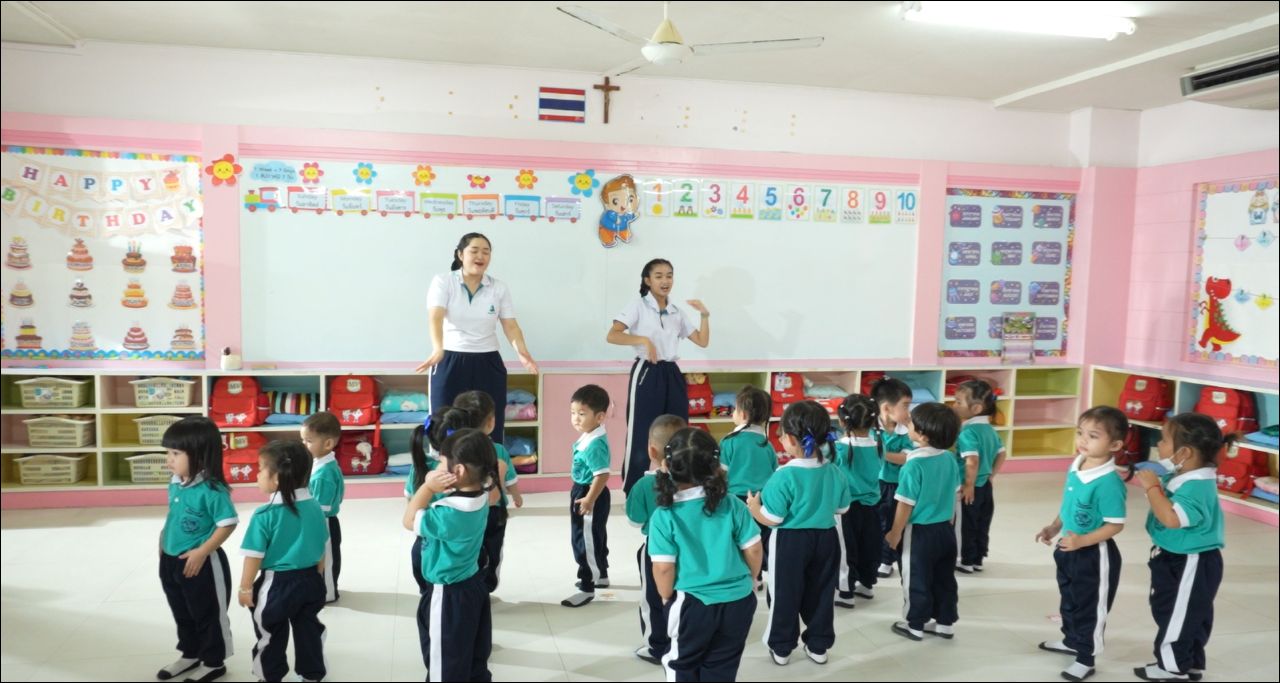 Mary-Classroom-Kor-Kai-K1-6.jpg