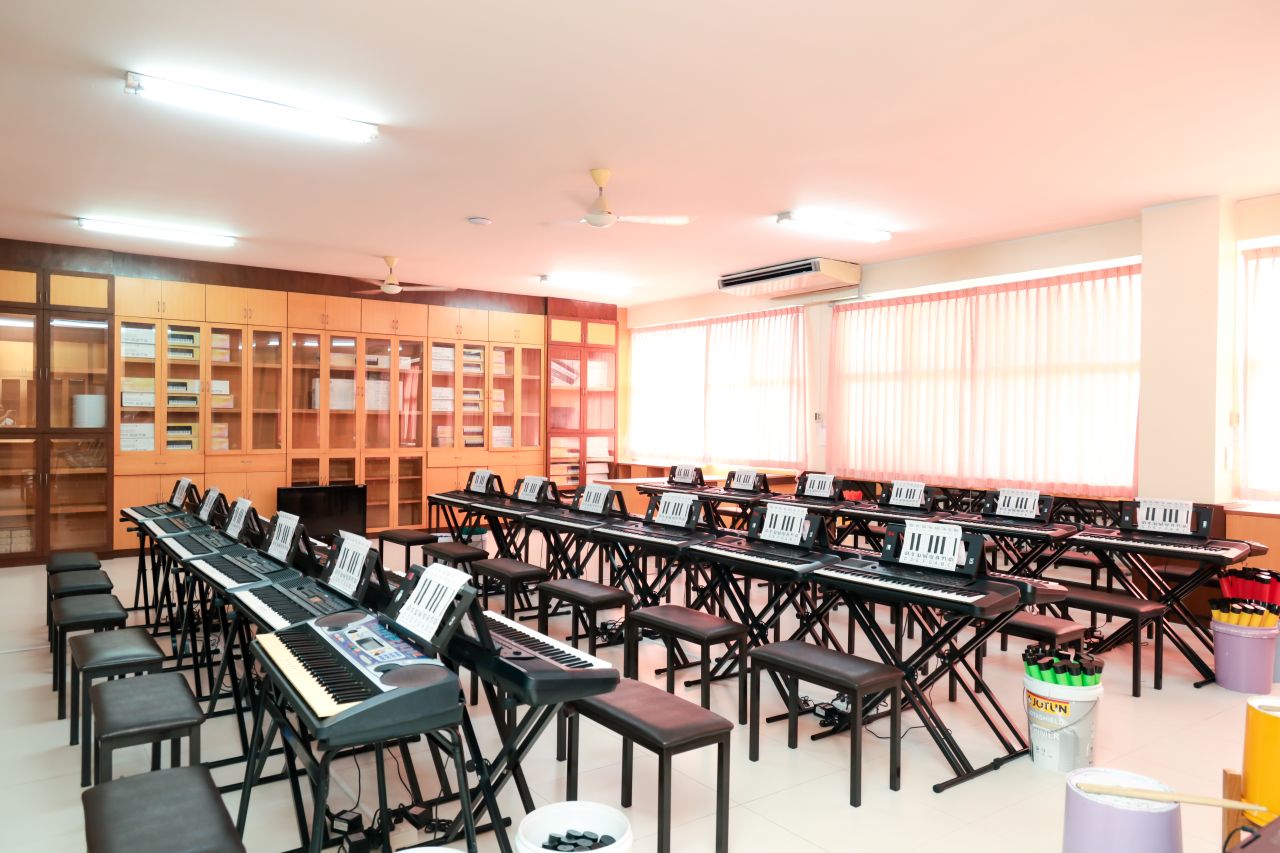 Mary-Keyboard-Room-2.jpg