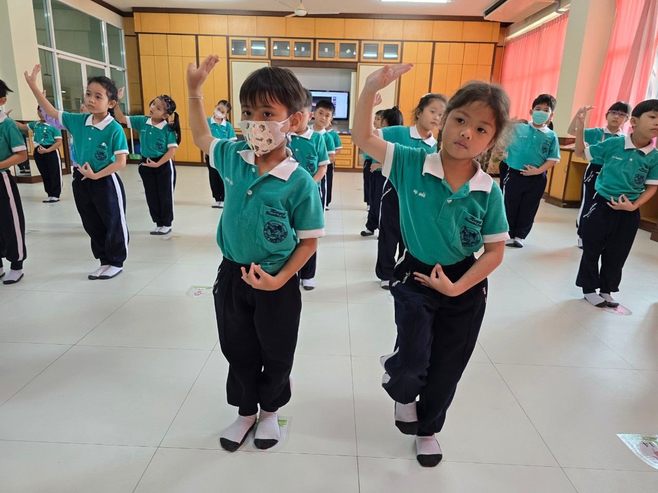 Mary-Thai-Dance-Room-12.jpg
