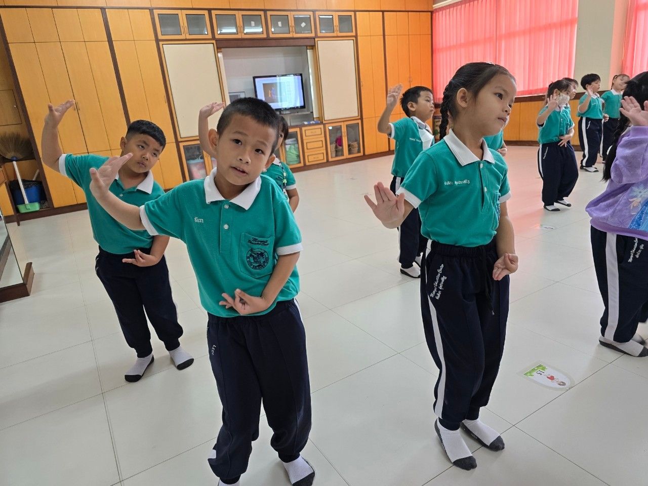 Mary-Thai-Dance-Room-13.jpg