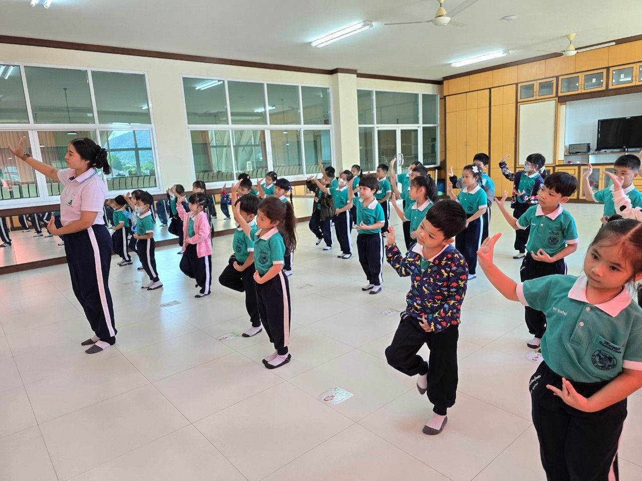 Mary-Thai-Dance-Room-15.jpg