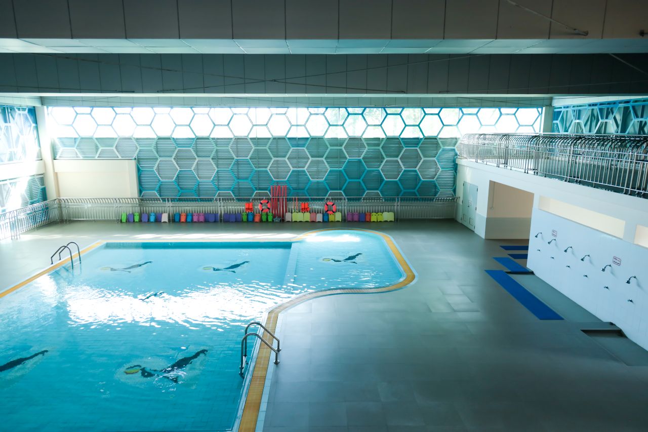Mary-swimming-pool-2.jpg