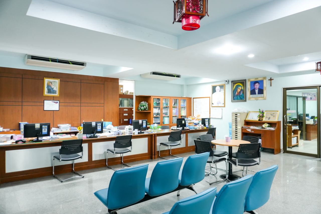 Peter-Administration-Office-4.jpg