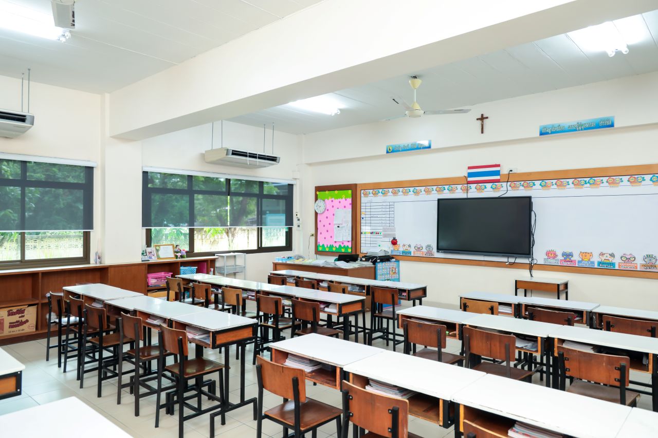 Peter-Classroom-4.jpg