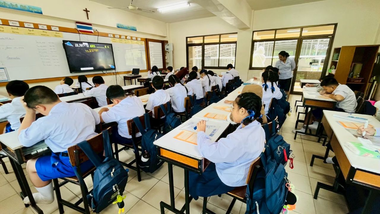 Peter-Classroom-7.jpg
