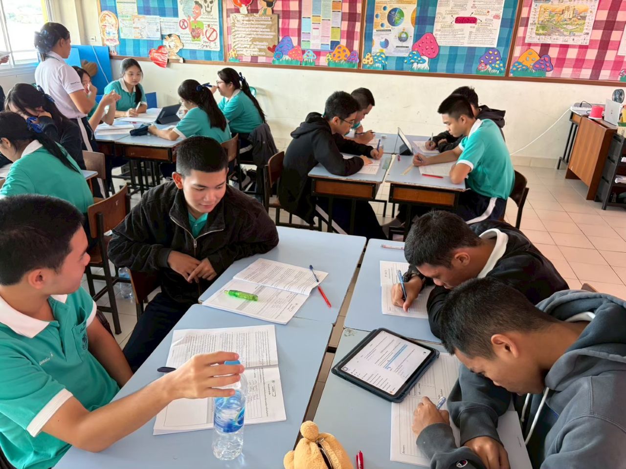 Stephen-Classroom-17.jpg