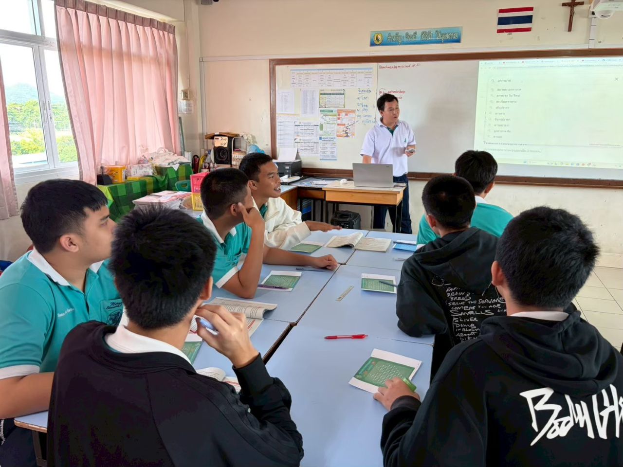 Stephen-Classroom-26.jpg