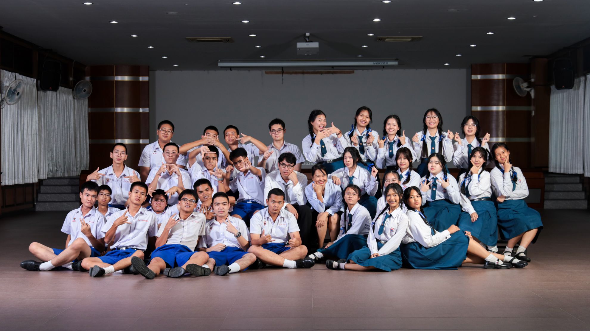 ภาพกิจกรรมรวมศิษย์เก่า