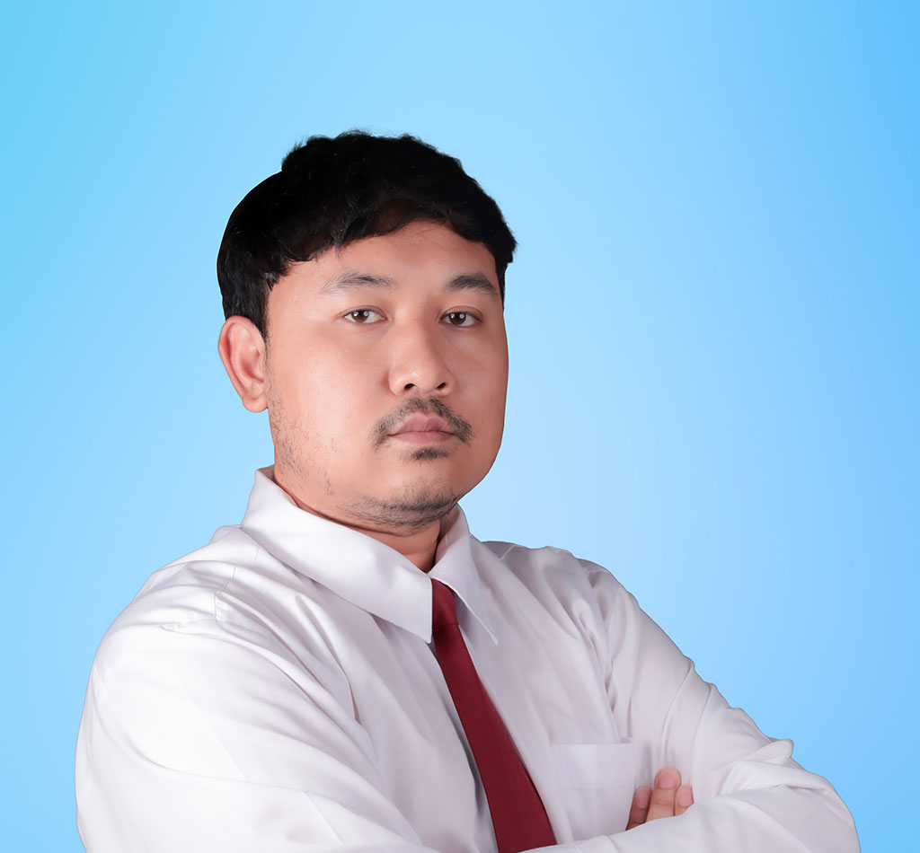 Faculty Member 676