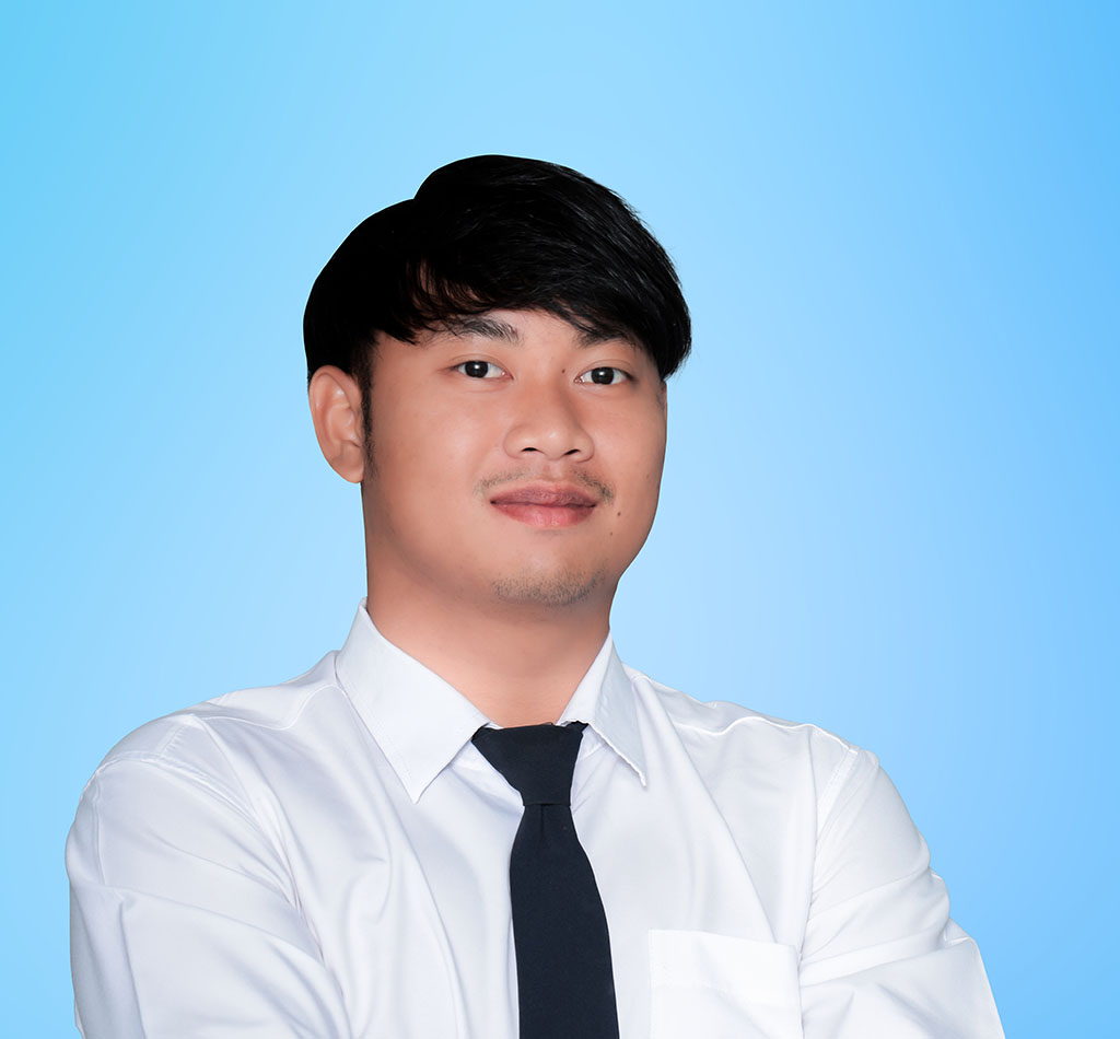 Faculty Member 677