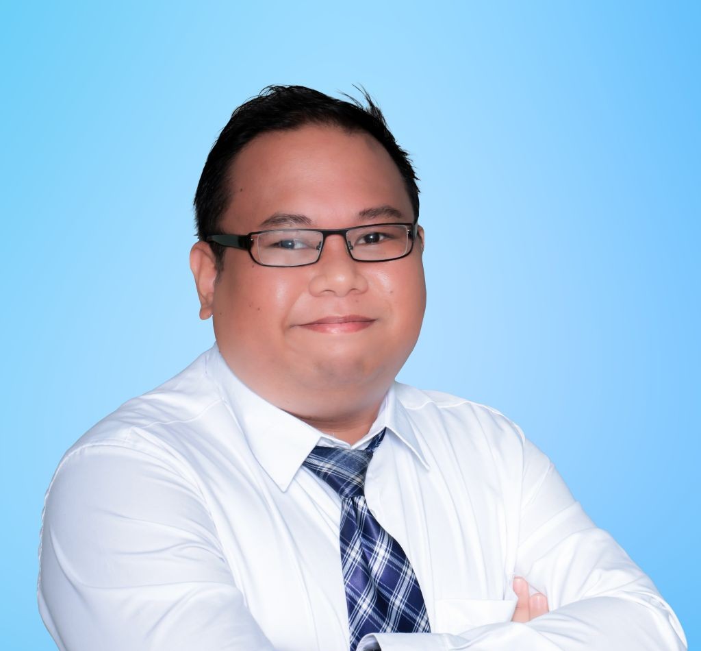Faculty Member 520